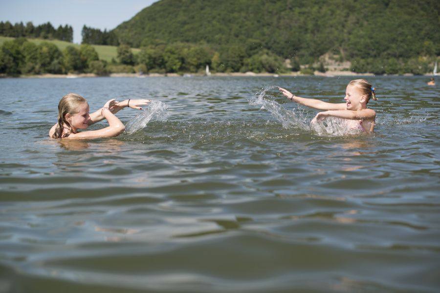 Diemelsee - Badespaß
